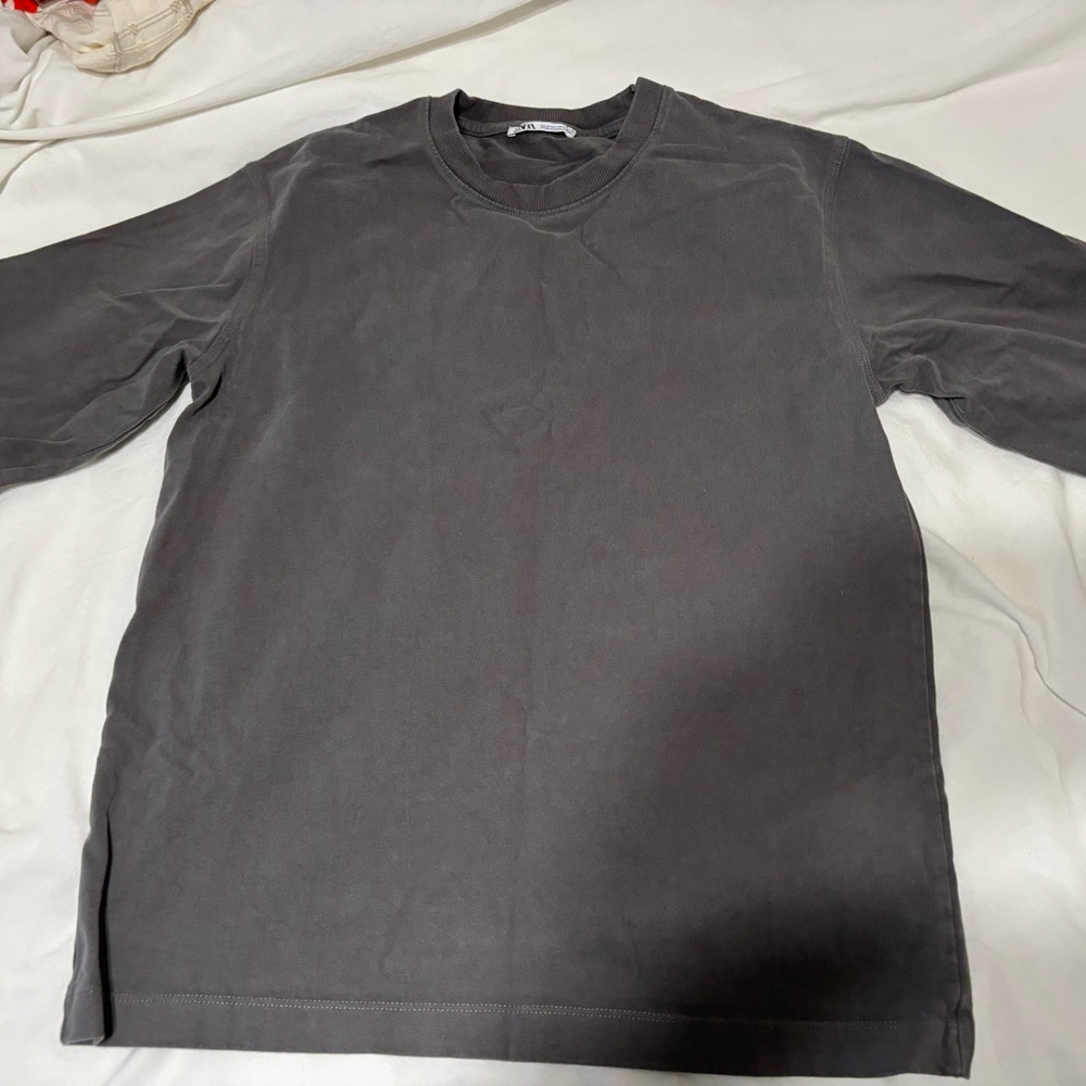 Men's Gray Shirt